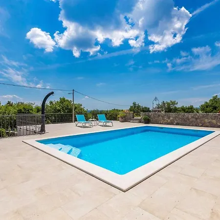 Daire With Swimming Pool Zgaljici, Krk - 21703